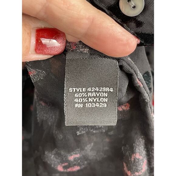 Intro Women's 2X Button Down Shirt Black Burnout Red Floral Velvet - Picture 12 of 13